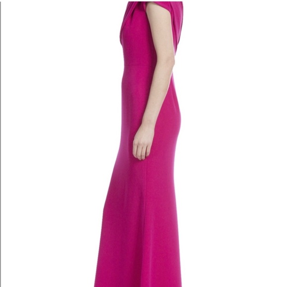 One shoulder formal gown - Picture 3 of 8